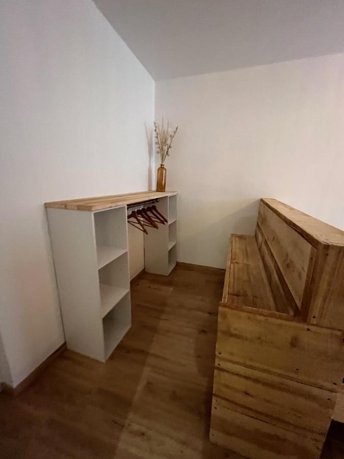 Chez Sam Apartment Langres Exterior photo